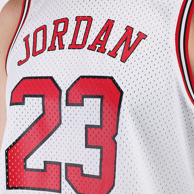Женская майка Jordan Essentials Jersey (DD0285-100)  - цена, описание, фото 2